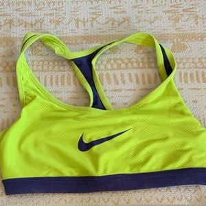 Nike sports Bra